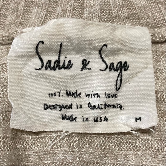 Sadie & Sage Lightweight Oversized Boxy Sweater with Kimono Sleeves - Picture 6 of 9